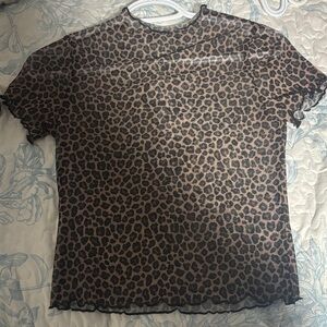 Forever 21 Leopard Print Short Sleeve Top